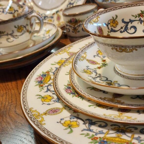 Beautiful Fine Antique Minton English Bone China, Excellent Condition - Picture 8 of 8